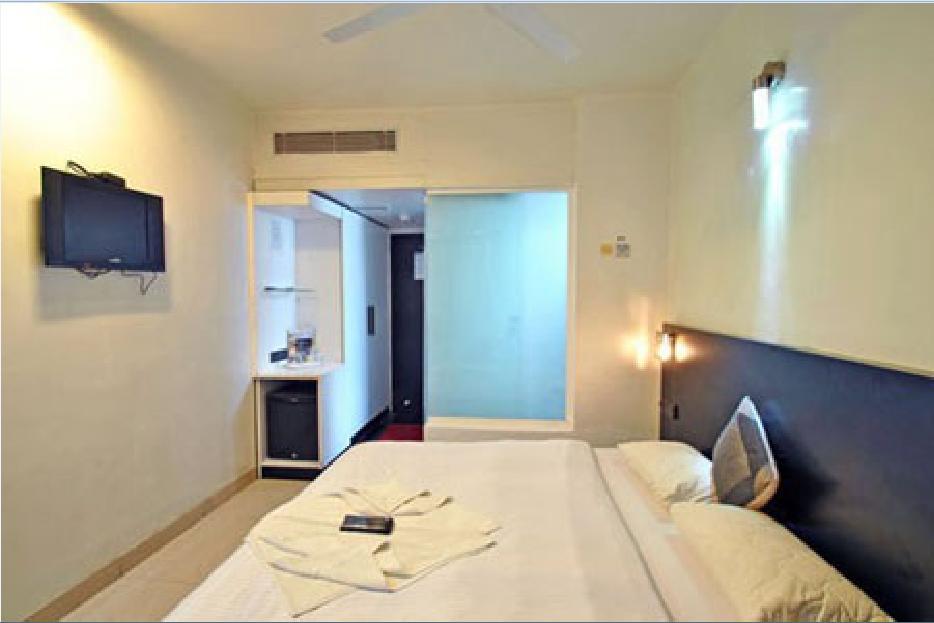 Hotel T.A.P. Gold Crest バンガロール 部屋 写真