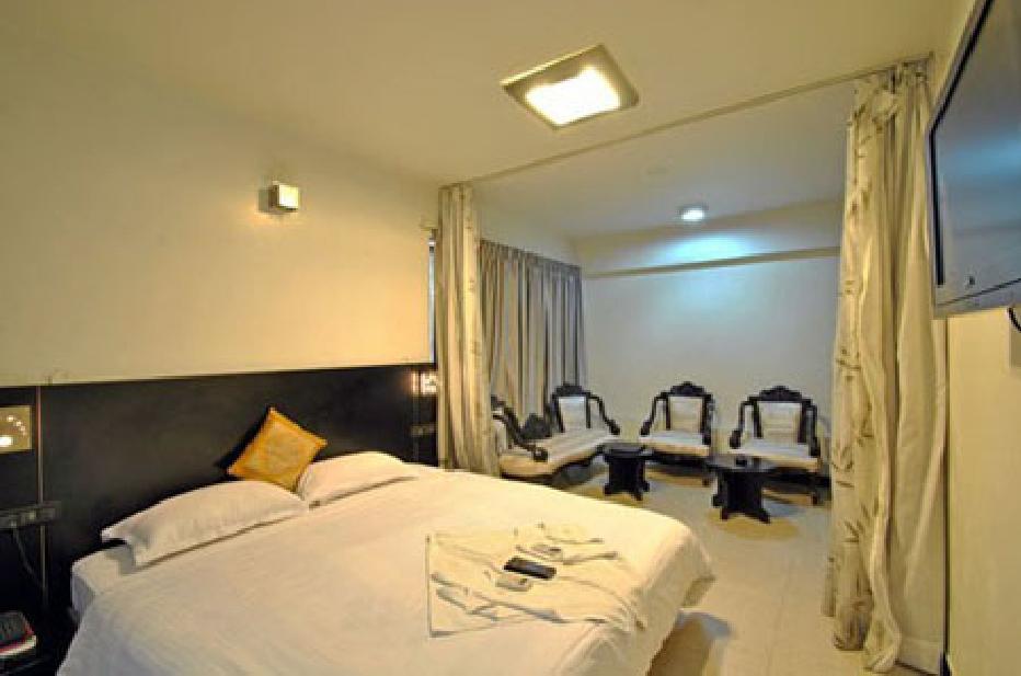 Hotel T.A.P. Gold Crest バンガロール 部屋 写真