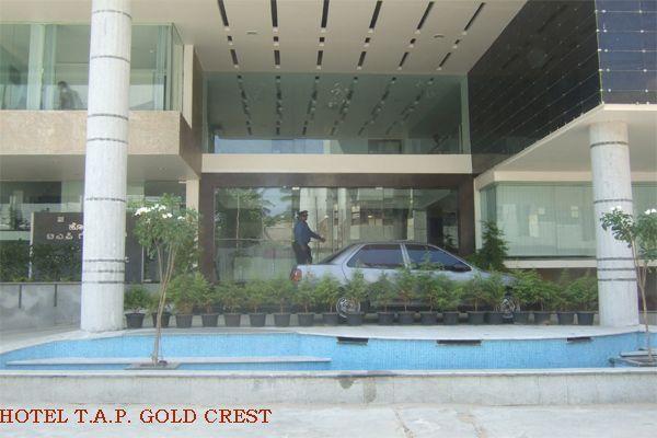 Hotel T.A.P. Gold Crest バンガロール エクステリア 写真